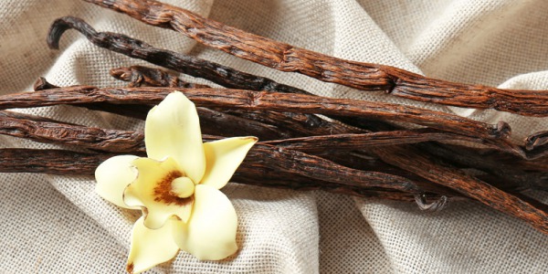 Olejek waniliowy w aromaterapii -  jak poprawić swój nastrój i zdrowie?